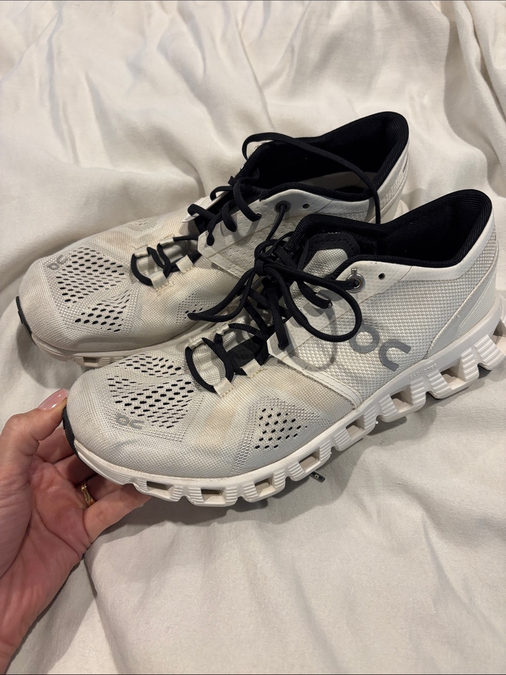 On Running White and Black Men's/Women's Sneakers